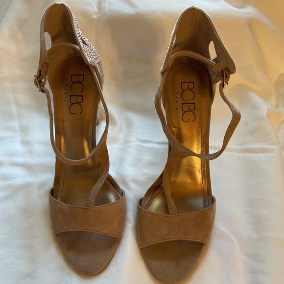 BCBG Paris Tan Suede Strappy T Bar Open Toe Heels W/Rose Gold Accents 9 1/2B - Picture 1 of 7